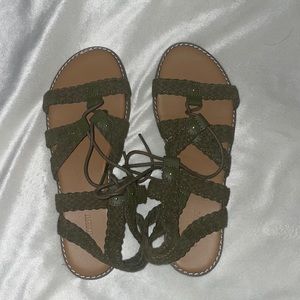 Old Navy Lace Up Sandals | size: 8